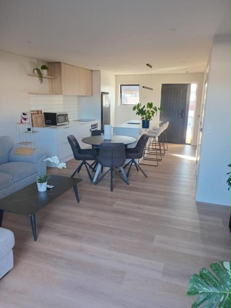 Affordable Entire House - Perfect For Families And Groups - Upper Hutt