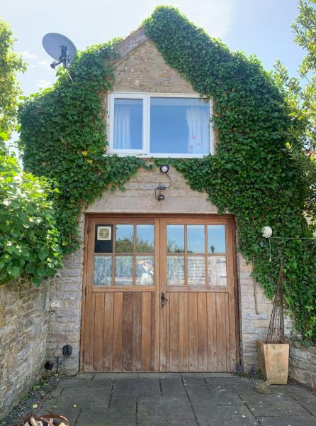 The Coach House At Stowford House - Dorset