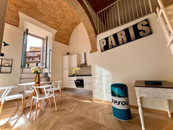Urban Loft With Terrace In The Center For 2 People - ペルージア