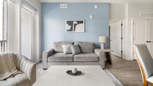 Landing Beautiful 2bd In Cool Springs - Franklin, TN