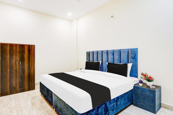 A la foto es mostra l'objecte Hotel O YUVI situat a la ciutat de Gotra.
