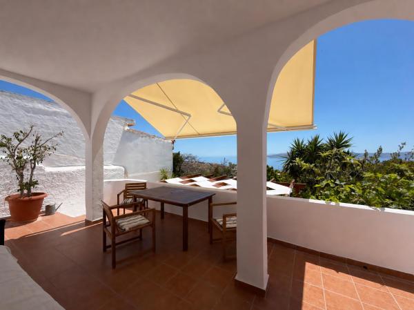 Sunny House, Stunning Aegean Sea Views. - Milos
