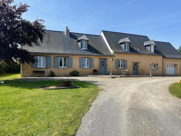 Maison De Campagne Avec Jacuzzi, 15 Couchages - Mayenne