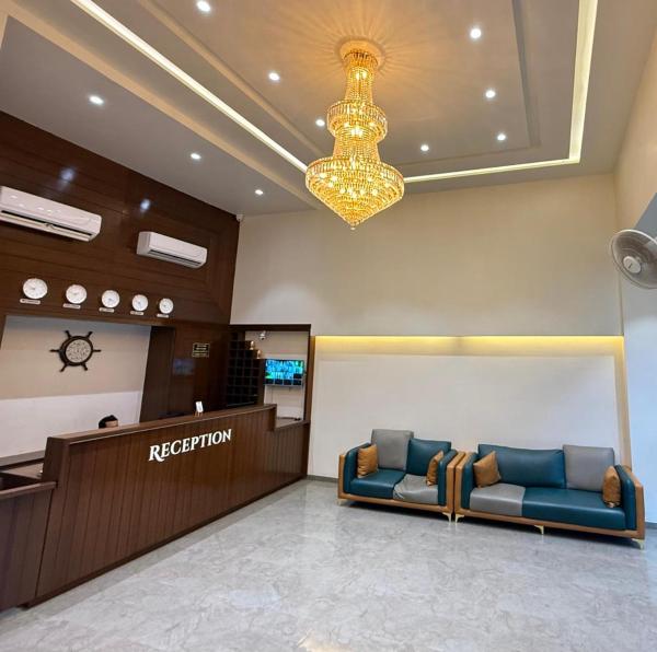 Hotel Skyboat Inn - Nashik
