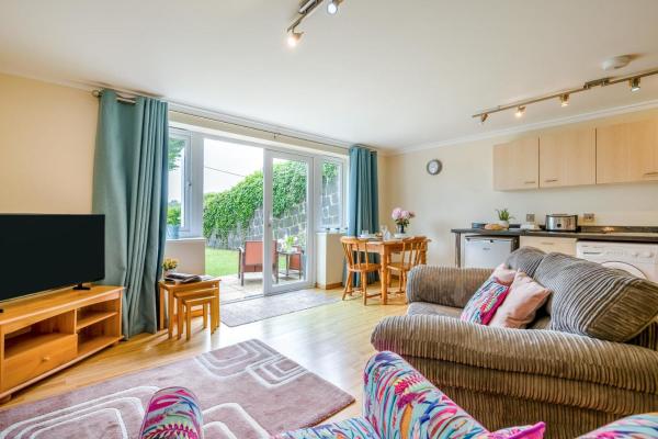写真にはPhillack市にある1 Bed in Hayle oc-43256が写っています。