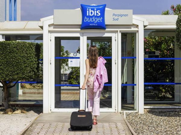 A la foto es mostra l'objecte Ibis Budget Perpignan Sud situat a la ciutat de Perpinyà.