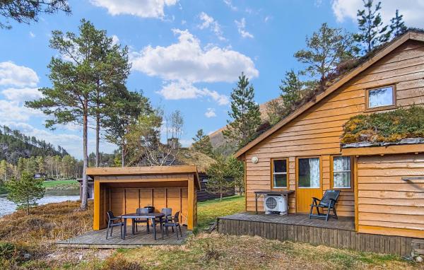 Beautiful Home In Tjørhom With Sauna - Norway