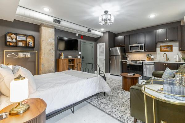 Park Hotel Studio Suite 311 - Chattanooga, TN