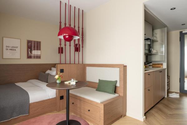 Munich City West Apartments, München