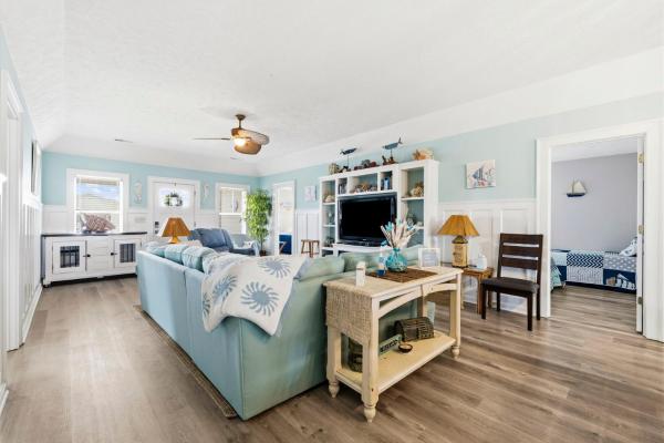 Aqua View - North Myrtle Beach, SC
