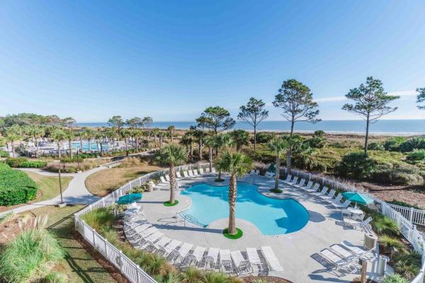 Stunning Views!!-oceanfront Villa-heated Pool-private Balcony-tiki Bar-walk To Coligny Plaza - Florida