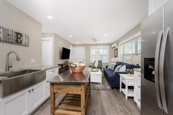 Palm Bay Condos Unit 1b - Manasota Key, FL
