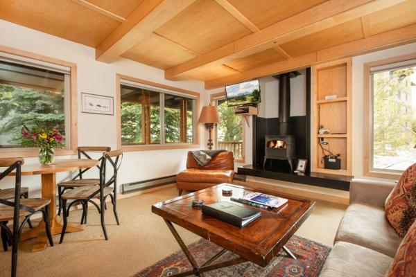 Rmr: La Choumine 6 Condo In Teton Village Steps From The Mountain - Phelps Lake, WY