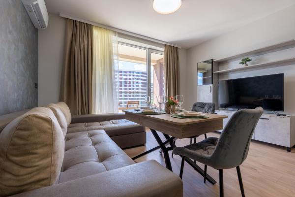 Varna City Park South, Free Parking, Swimming Pool - Varna