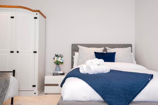2 Bed House Battersea Power Station - Notting Hill