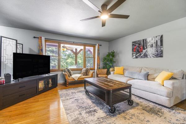 Bentonville Bike Haven: Sauna & Acreage - Bella Vista, AR