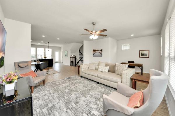 4br 3ba Upscale Modern Home In The Galleria Houston - Sugar Land, TX