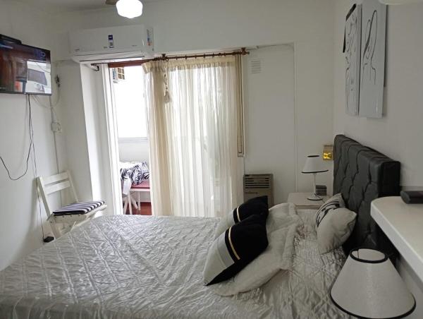 Monoambiente En Pleno Centro De Villa Carlos Paz, Córdoba - Villa Carlos Paz