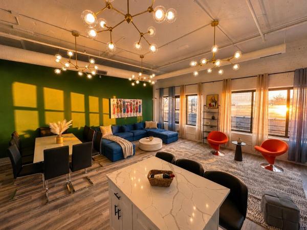 Spacious 6br Luxury Suite Perfect For Groups Near Mccormick Place And Soldier Field - Chicago, IL