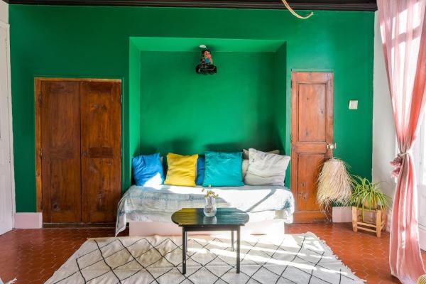 Cozy, Central, And Bright Apartment - Manosque