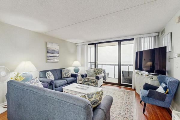 Waterfront Condo With Incredible Views Balcony Washer & Dryer Pools & Sauna - Fenwick Island, DE