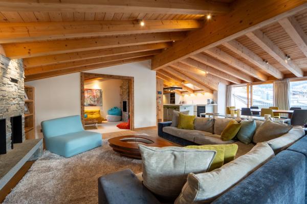 A la foto es mostra l'objecte 4 Bedroom Penthouse Apt in Flims Waldhaus situat a la ciutat de Flims.