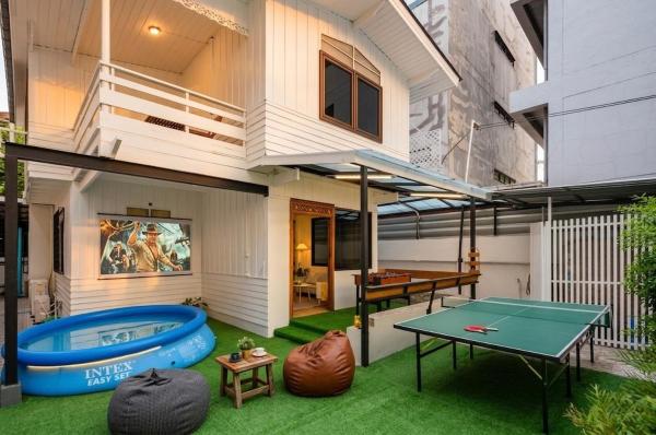 Traditional Thai House Garden Cinema Pool Mrt - Bangkok