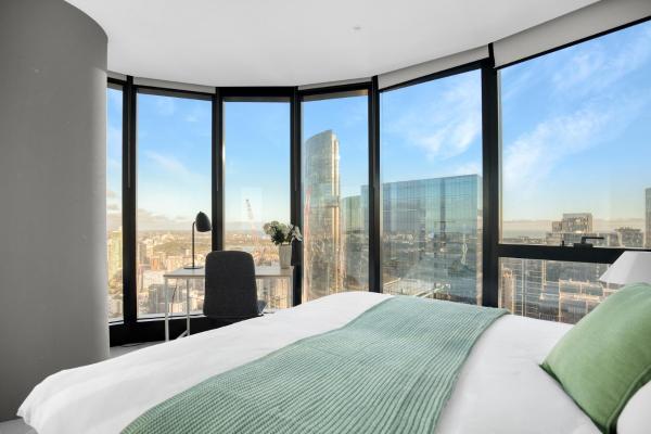 2br Above The City -Bay View- Australia108-car Park - Cremorne