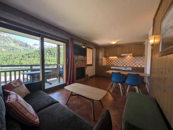 Résidence Les Airelles - Appartement Plein Sud, Parking Couvert - 50m Des Pistes Mae-9783 - Cesana Torinese