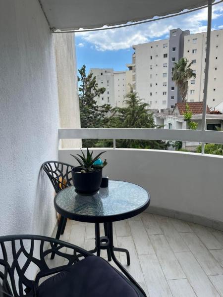 Budva Apartment - 부드바