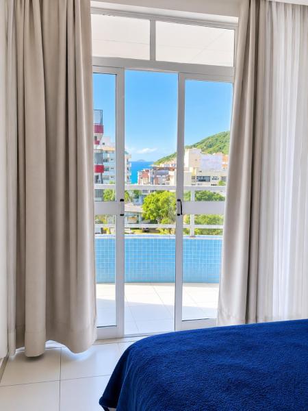 Apartamento De 2 Quartos Próximo à Prainha Em Arraial Do Cabo - Arraial do Cabo