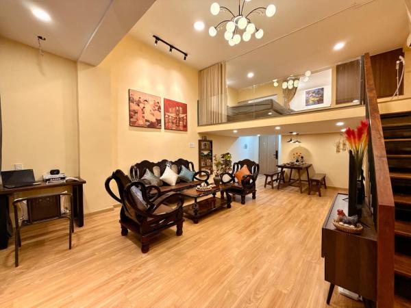 Benthanhmarket 2bed Balcony Vnculture 84m2spacious Nest Stay In Hcm - 호찌민시