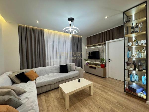 Apartament Në Tiranë - Tirana