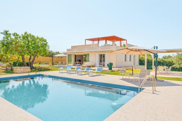 Golden Luxe - San Bartolomeo Luxury Villa & Private Pool - Scicli