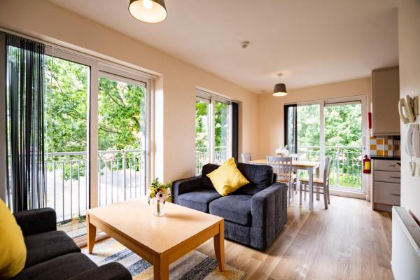 Spacious 4 Bed Apartment In Limerick City - Limerick