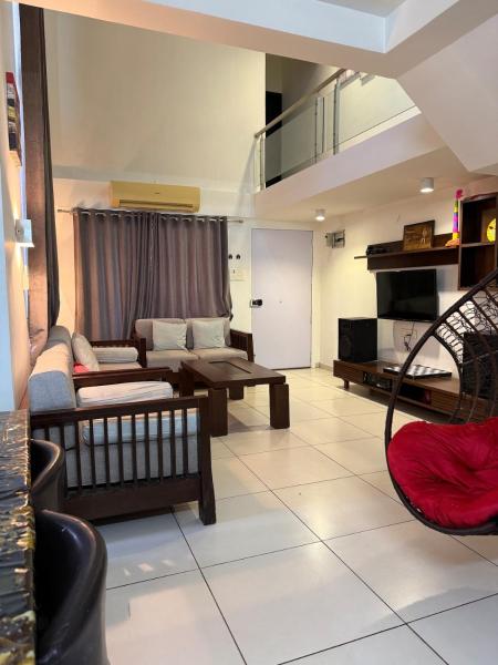 The Royal Nest - Rajkot