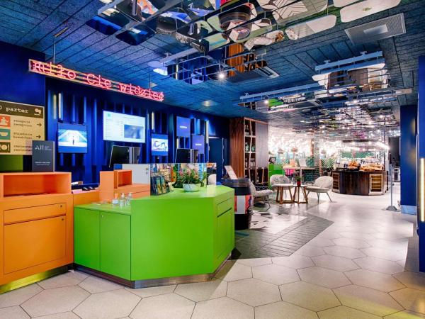 Nella foto è visibile l'oggetto ibis Styles Warszawa Centrum situato nella città di Varsavia.
