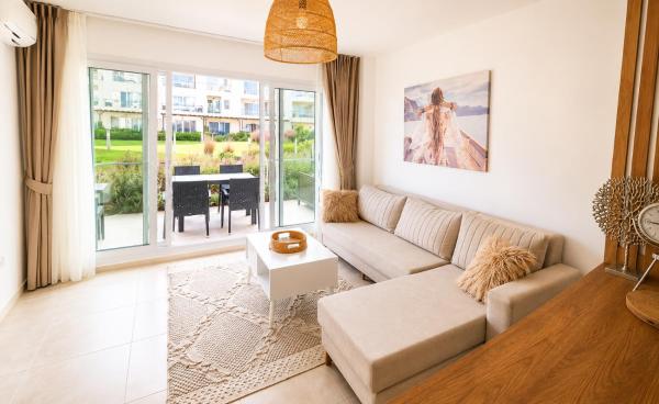 Apartment With Terrace At Thalassa Beach Resort, Northern Cyprus - Ciper