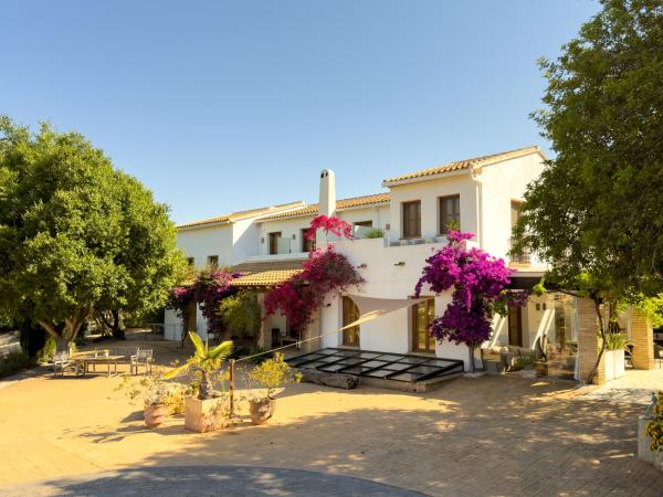 Na zdjęciu widoczny jest obiekt Hotel Castell de la Solana położony w mieście Alcalalí.