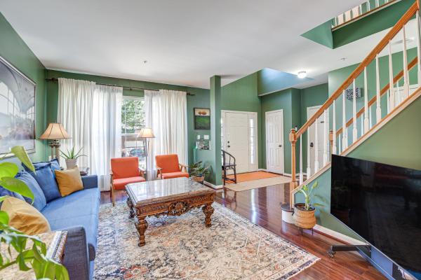 4 Mi To Nationals Park: Quiet Getaway W/ Fire Pit - Washington, D.C.