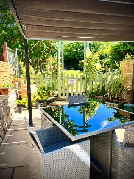 Village Cottage Marple - Cheshire