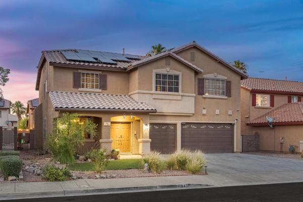 5br 3ba Family Friendly Entire Home W Pool, Spa, Games, Tvs, And More - Las Vegas, NV