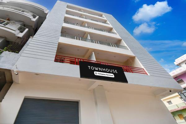 Super Townhouse Kumhrar Archeological Park Formerly Hotel Karuna Palace - Patna