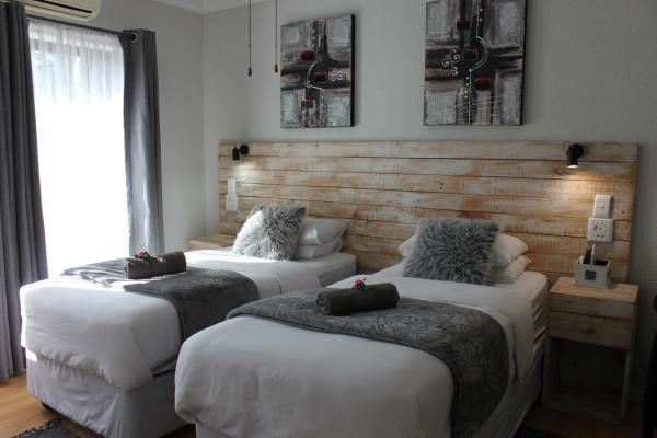 På billedet ses objektet Villa Mariss Guesthouse beliggende i byen Windsor Park.