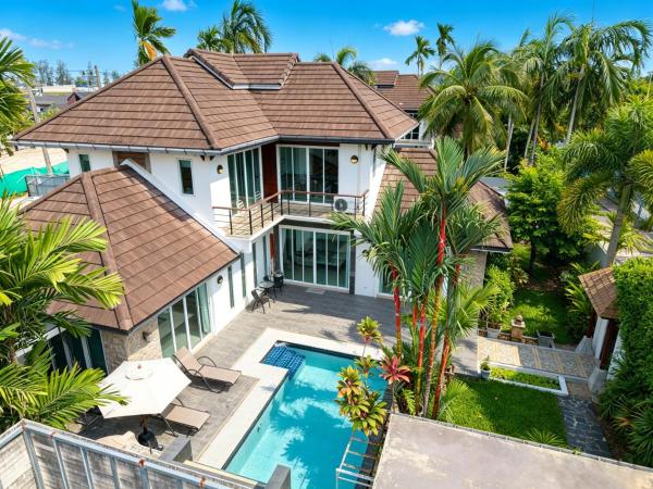 Surin 4 Bedrooms Balinese Style Holiday Villa Private Pool Private And Quiet 8-minute Walk To The Beach New Home Special Offer - Phuket