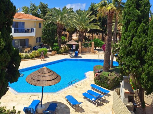 H&o Poolside Serenity At Regina Gardens By The Beach - Paphos