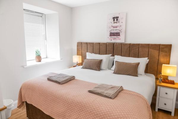 Gardiner House Accommodation - Room 4 - Leitrim Village