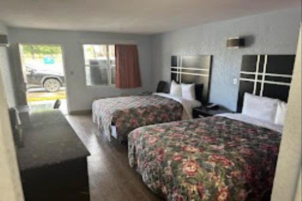 Relax Inn Hotel - Birmingham, AL