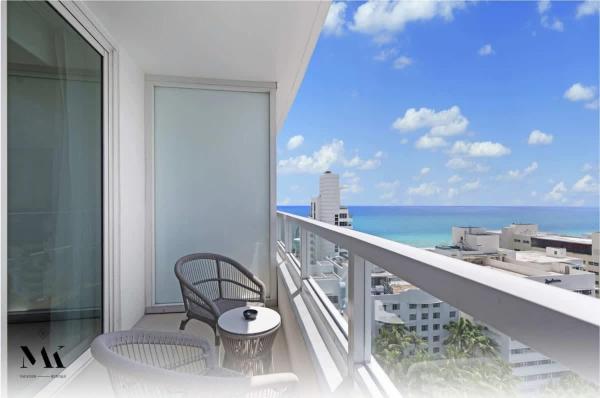 Fontainebleau Mid-floor City Bay & Ocean View - Miami Beach, FL