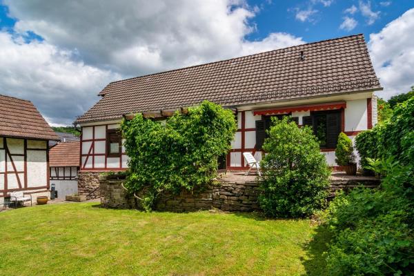 Ferienhaus Am Ritzberg Mit Sauna - Bad Karlshafen